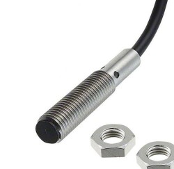 Czujnik indukcyjny E2B-S08KS02-WP-B2 2M