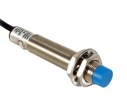 Czujnik pojemnościowy CM12-3004PC