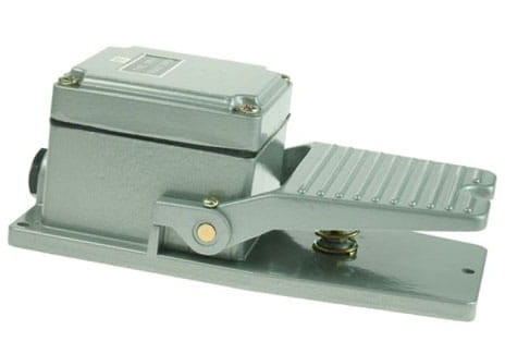 Przełącznik nożny SFM1