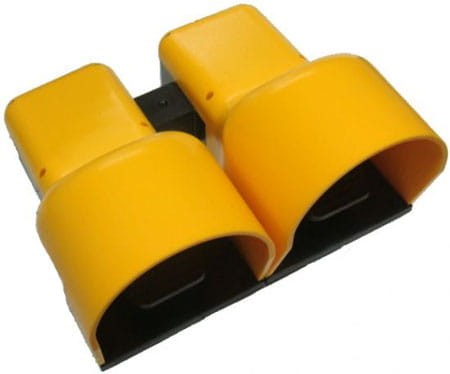 Przełącznik nożny PC 2-2 podwójny z osłoną