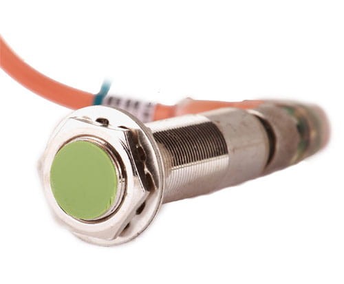 Czujnik indukcyjny LM18-3005PCT Chux
